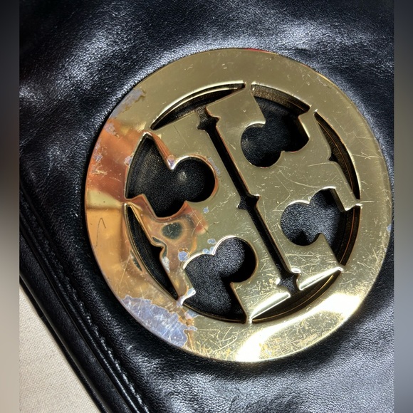 Tory burch Gold Metal logo Black Flap Crossbody - Picture 3 of 9